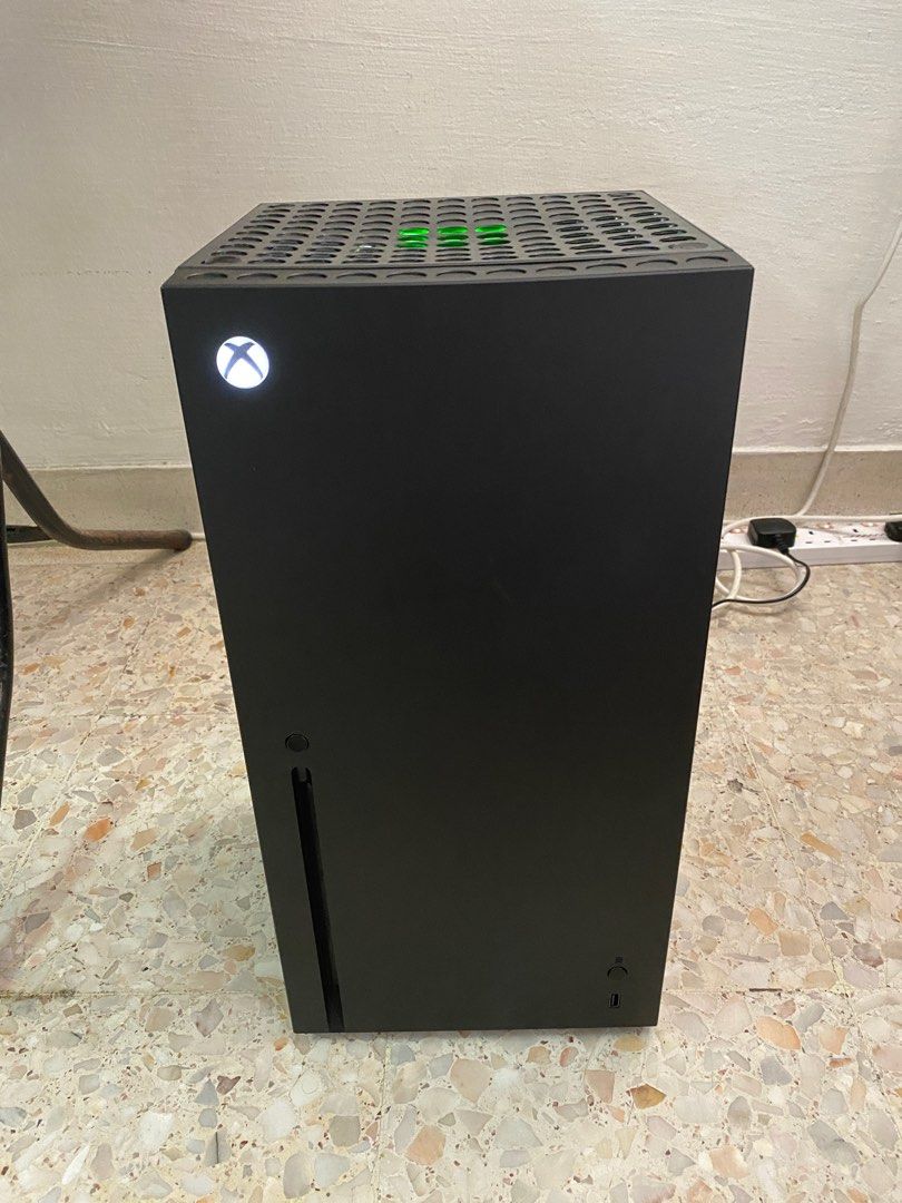 Xbox Series X Mini Fridge, TV & Home Appliances, Kitchen Appliances