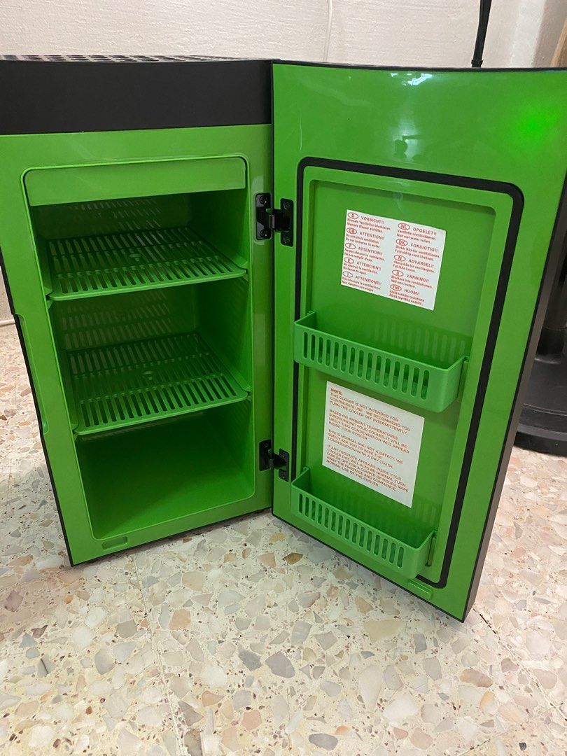Xbox Series X Mini Fridge, TV & Home Appliances, Kitchen Appliances