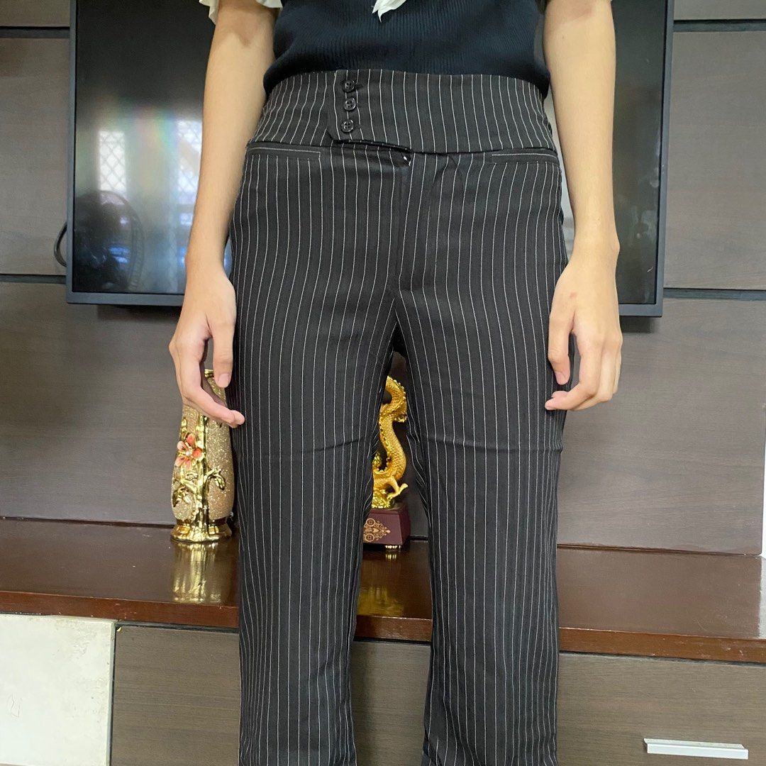 Vintage Y2K Black Pinstripe Low Rise Flare Pants  Aesthetic clothes,  Fashion outfits, Cool outfits
