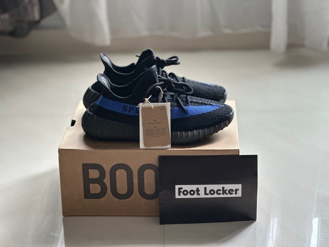 Yeezy blue cheap tint footlocker