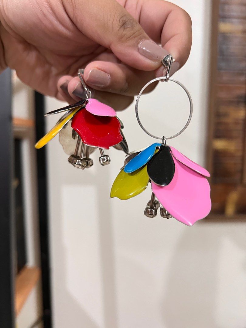 Zara mismatched store earrings