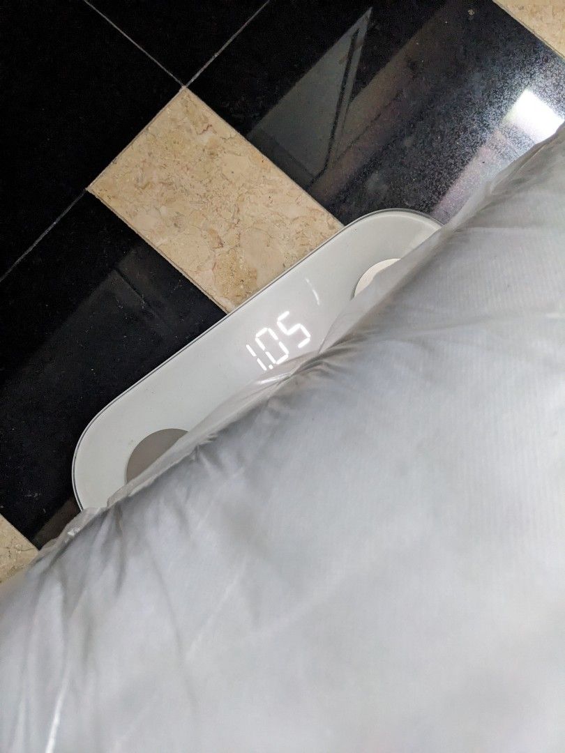 1.05kg polyfill/stuffing, Hobbies & Toys, Stationery & Craft, Craft