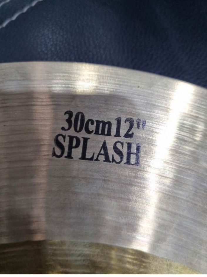 12' Istanbul Splash Cymbals, Hobbies & Toys, Music & Media, Musical