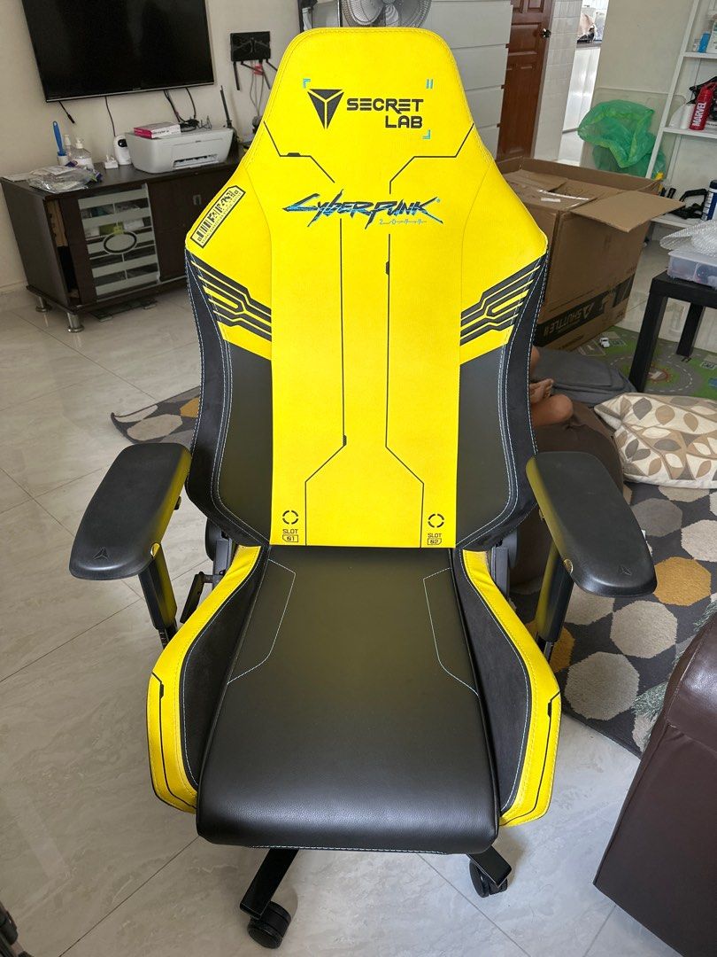 Omega online cyberpunk chair