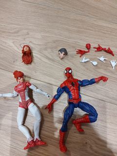 正版蜘蛛人玩偶2隻