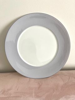 (Category: ) located in . Submitted by pastpresentperfectsense (Listing ID 1208453876, Image 1). Description: .