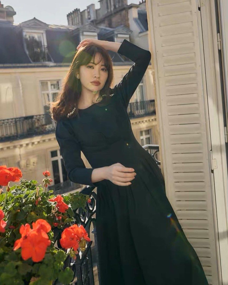 店内全品ポイント2倍!! Herlipto Marylebone Pearl Midi Dress