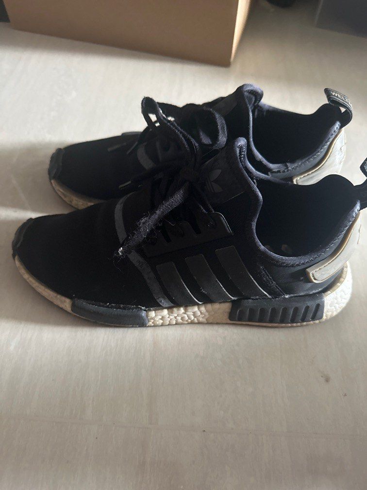 Adidas nmd r1 black tan deals