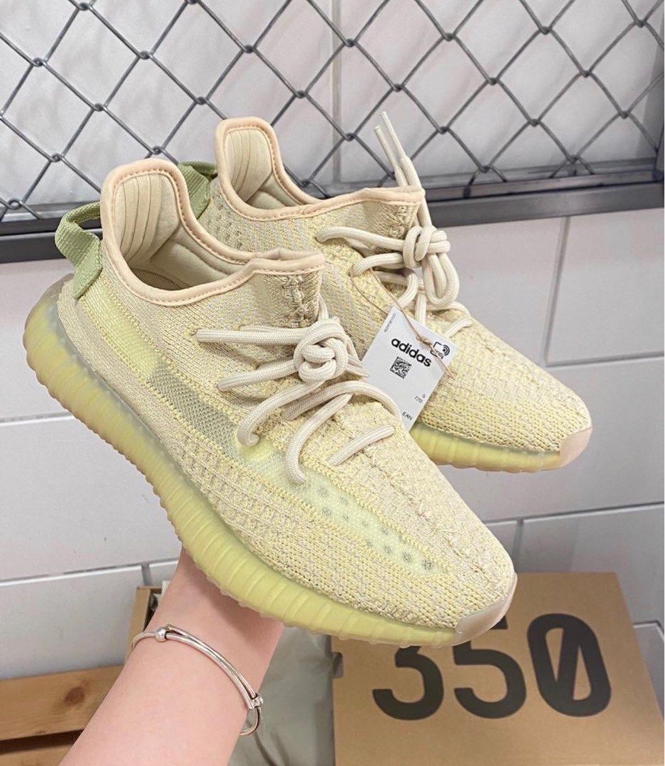 Adidas Originals Yeezy Boost 350 V2 Flax FX9028, 男裝, 鞋, 波鞋