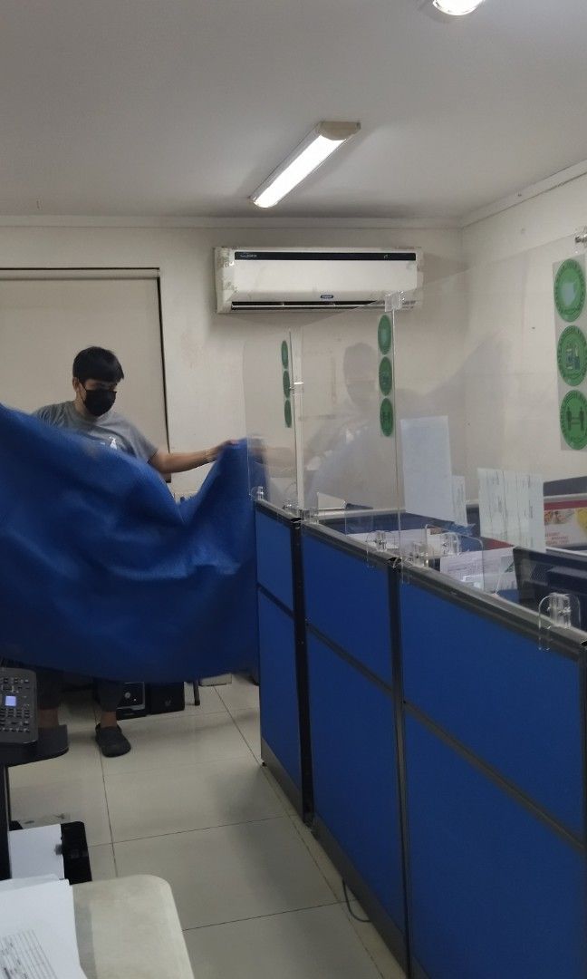 AIRCON TECHNICIAN (Category: Air Conditioning and Heating) located in Mandaluyong City. Submitted by airconservice_carlo (Listing ID 1208440981, Image 3). Description: Aircon problems? Leaking? Not enough cool? Avail our NEW YEAR PROMO now! We offer all kinds of AIRCON, REFRIGERATOR and WASHING Message us 📩 0923-423-2232 0935-371-0736.