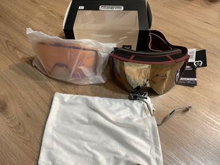 （分類：）位於 。 由 heeheeehe 提交（商品編號 1208307774，圖片 1）。簡介： 。