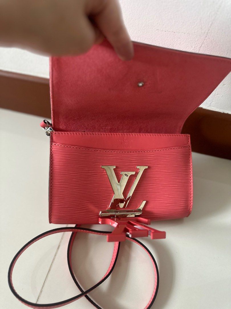 Louis Vuitton Epi Louise PM W/ Strap - Pink Crossbody Bags, Handbags -  LOU447718