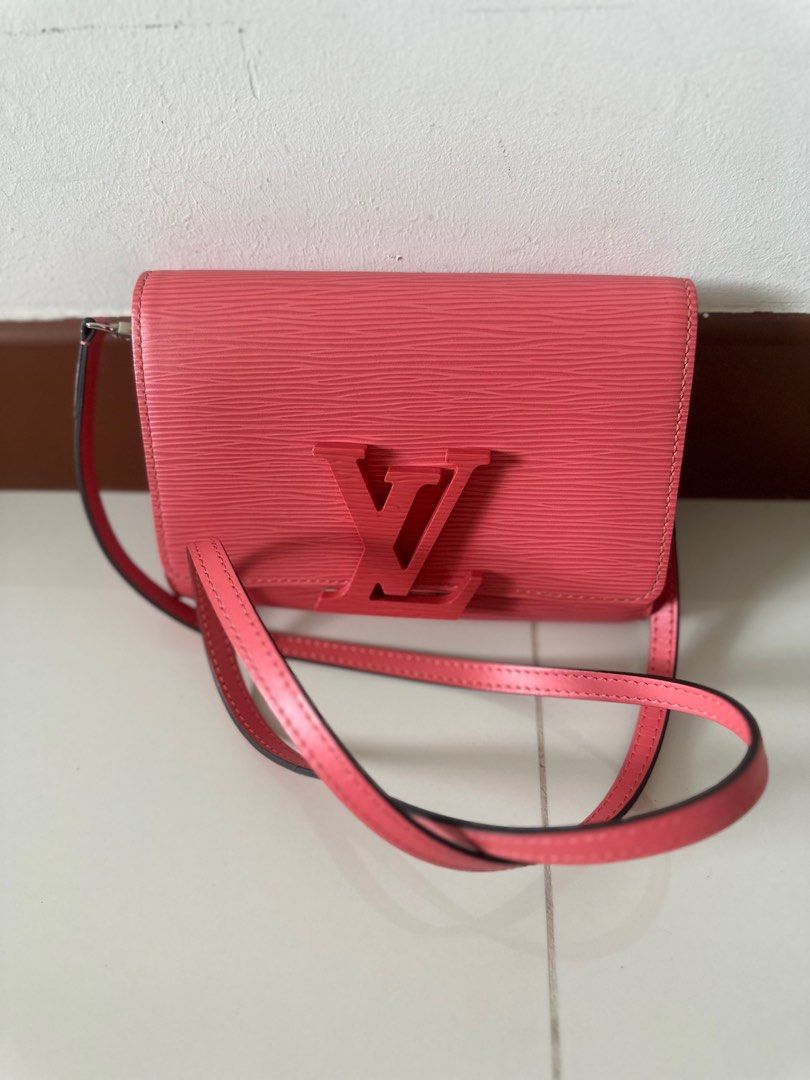 Louis Vuitton Epi Louise PM W/ Strap - Pink Crossbody Bags, Handbags -  LOU447718
