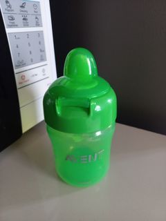 AVENT sippy cup 7oz.