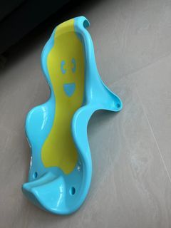 Baby bath tub support