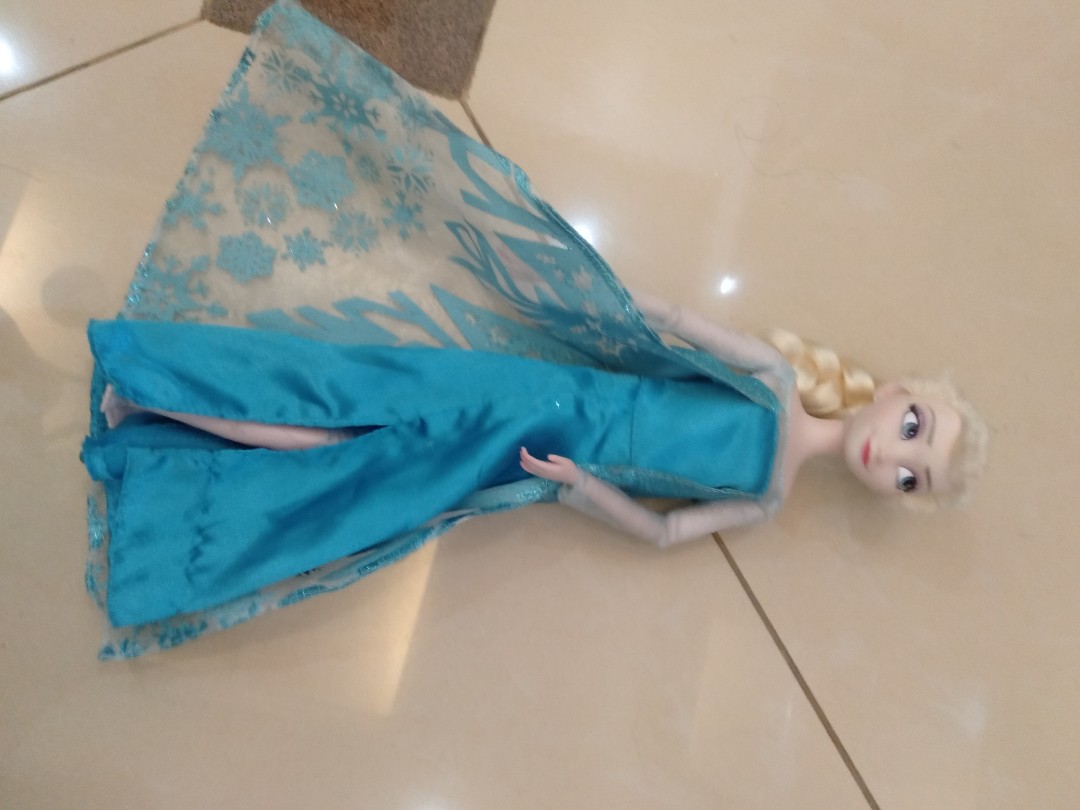 Barbie elsa, Bayi & Anak, Mainan & Baby Walker di Carousell