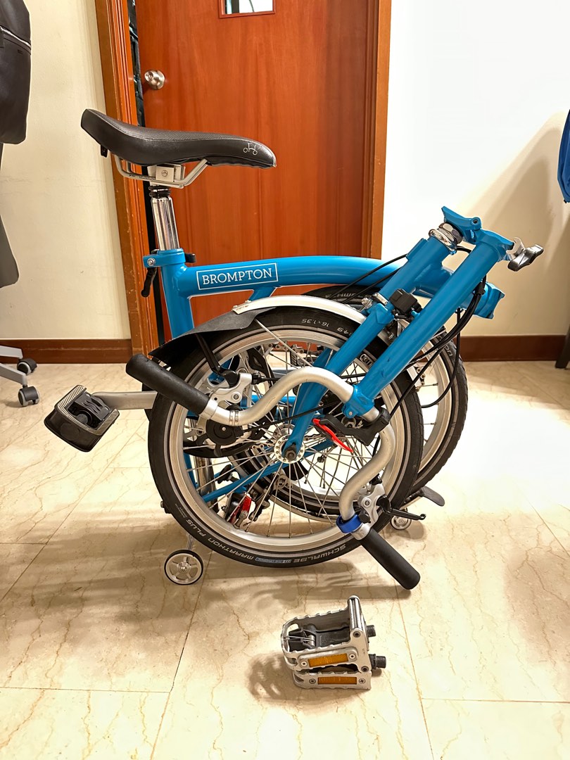 Brompton 3 speed with some upgrades for sale Sports Equipment