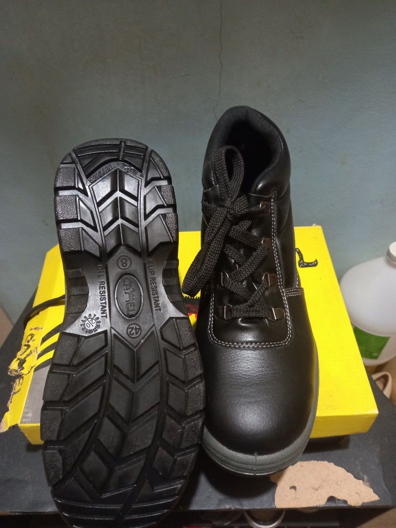 Camel Safety Shoes High Cut Men s Fashion Footwear Boots on Carousell