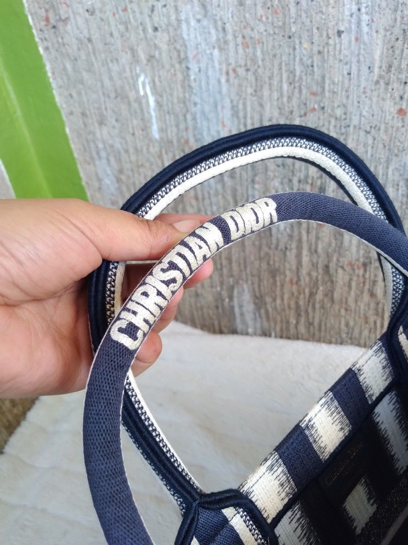 cd-tote-bag-women-s-fashion-bags-wallets-tote-bags-on-carousell