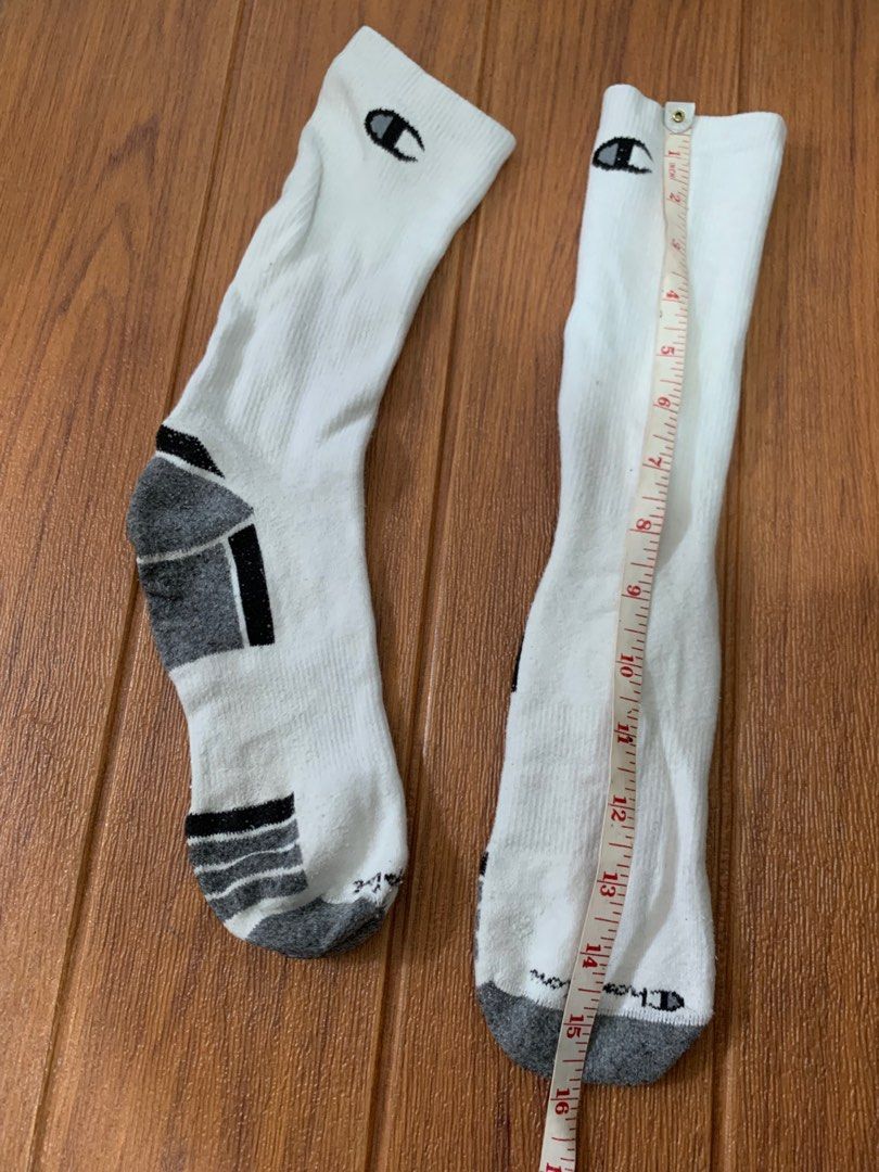 Champion white crew socks (Category: Socks) located in Baguio. Submitted by jdfselectify (Listing ID 1208266388, Image 2). Description: Good used condition Fits medium to large men.