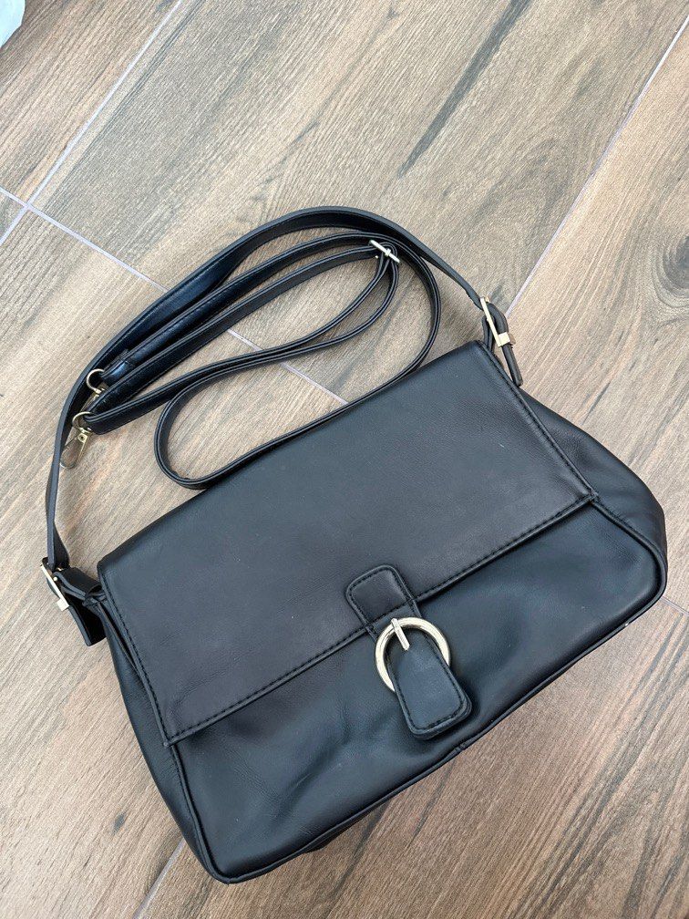 Brandy Melville, Bags, Brandy Melville Faux Leather Buckle Messenger Bag