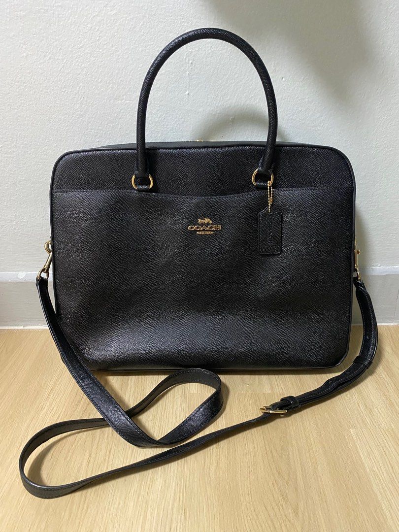 Coach Laptop Shoulder Bag (up to 15 inch), Women's Fashion, Bags & Wallets,  Cross-body Bags on Carousell