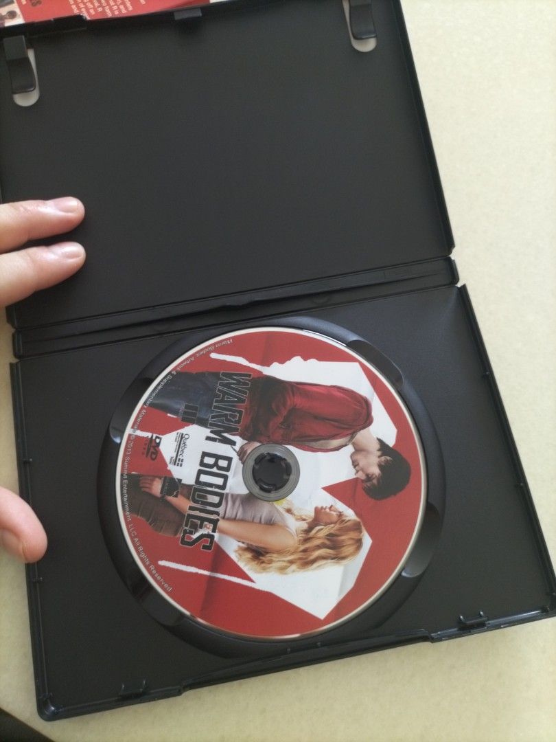 Cold body warm heart, Hobbies & Toys, Music & Media, CDs & DVDs on