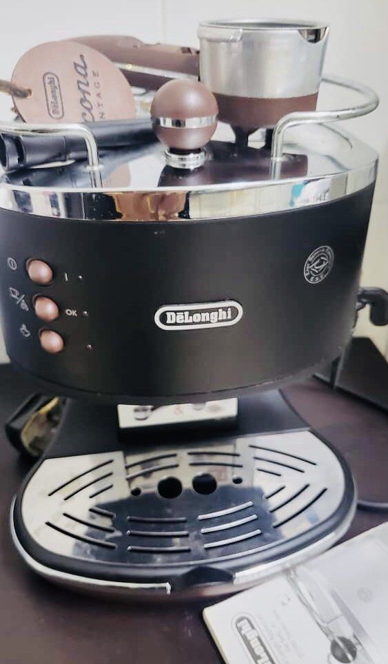 Delonghi icona vintage coffee machine, Furniture & Home Living