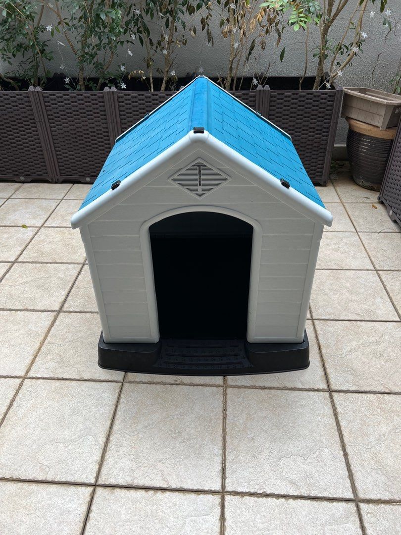 Confidence pet waterproof store plastic dog kennel