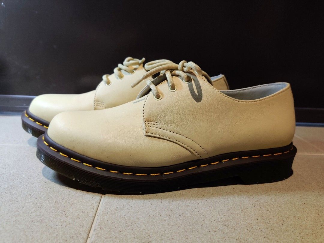 Dr martens deals pastel yellow