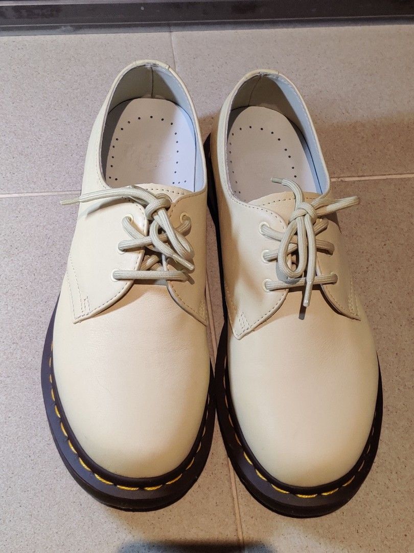Pastel yellow dr martens deals