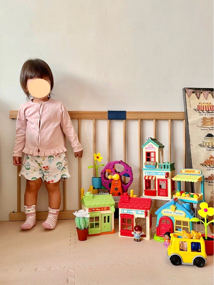 Elc happyland online village