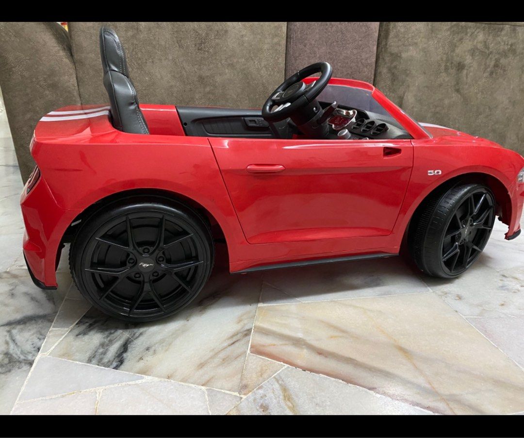 Ride on on sale car murah