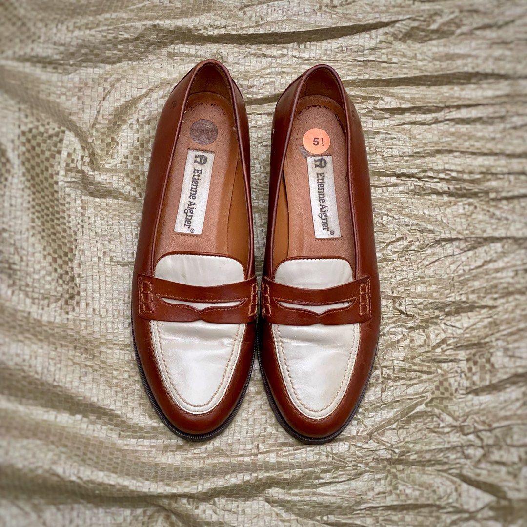 Etienne aigner penny sales loafers