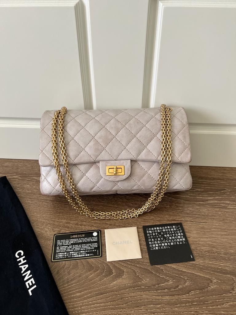 Fast Sale Reprice Preloved Chanel Reissue 2.55 Classic 227