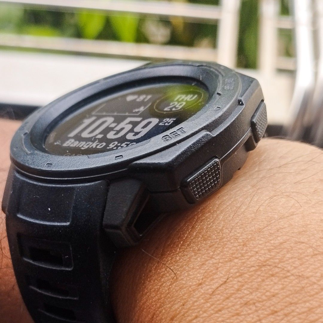 Garmin instinct deals discount