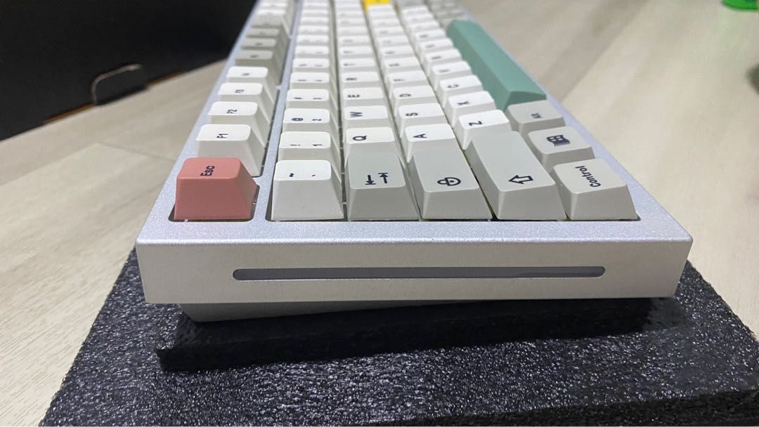 GMMK Pro with Boba U4T switches and Mx Cherry keycaps, Computers & Tech