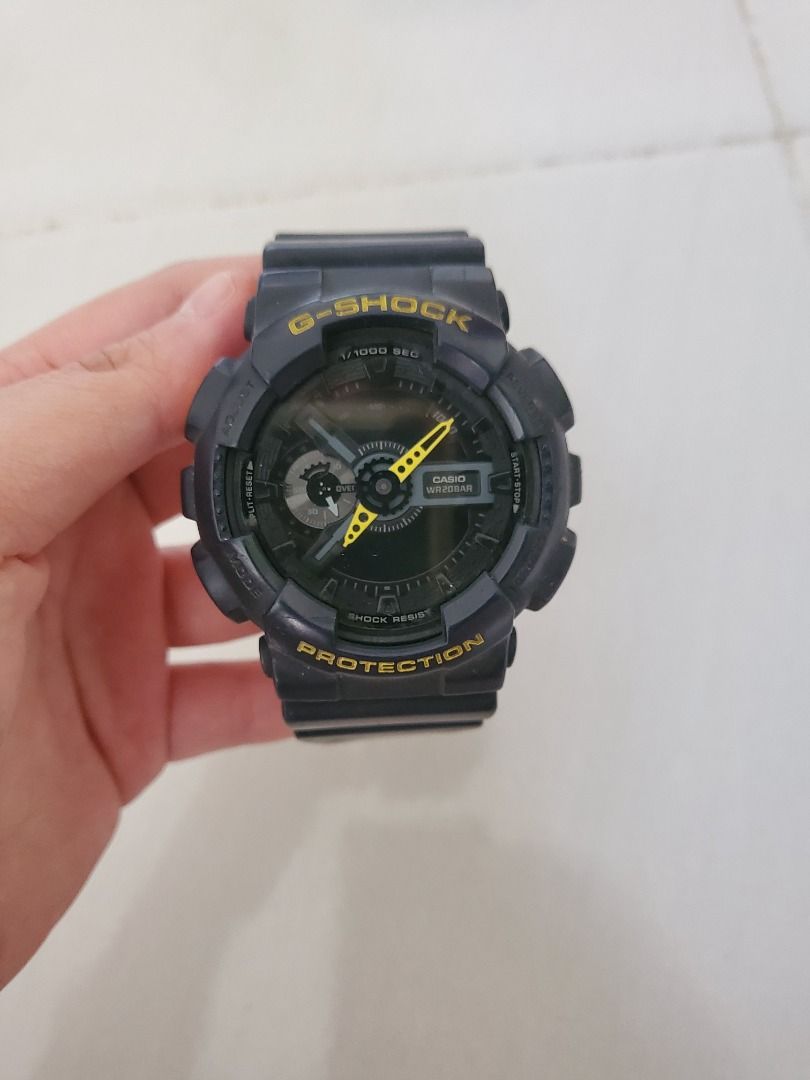 Gshock Casio WR20Bar Shock Resistent