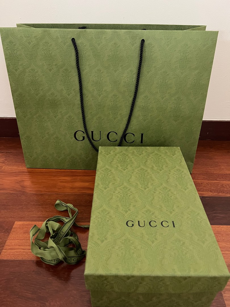 Gucci shoe hotsell bag