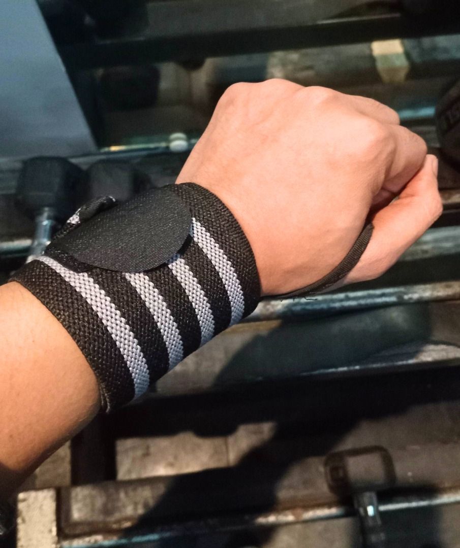 GYM WRIST WRAPS, Sports Equipment, Exercise & Fitness, Weights
