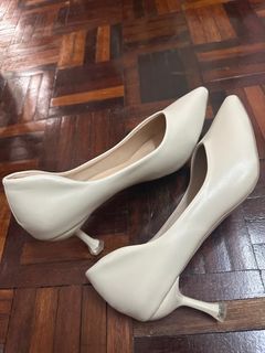 (Category: ) located in . Submitted by lysazlyn (Listing ID 1208307698, Image 1). Description: .