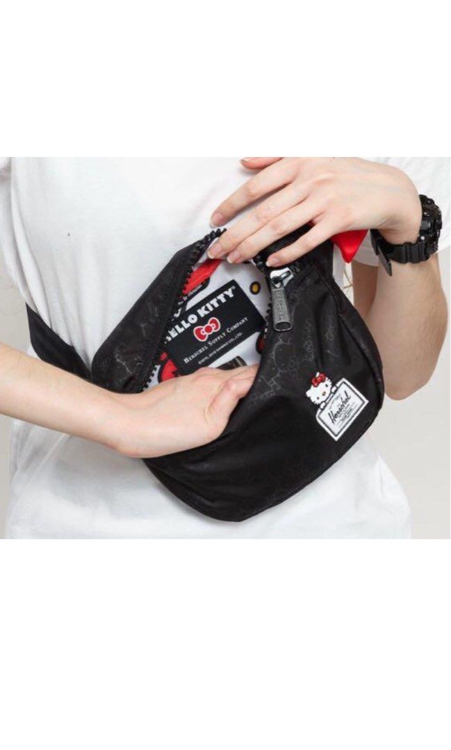 Herschel hello kitty fanny pack black outlet