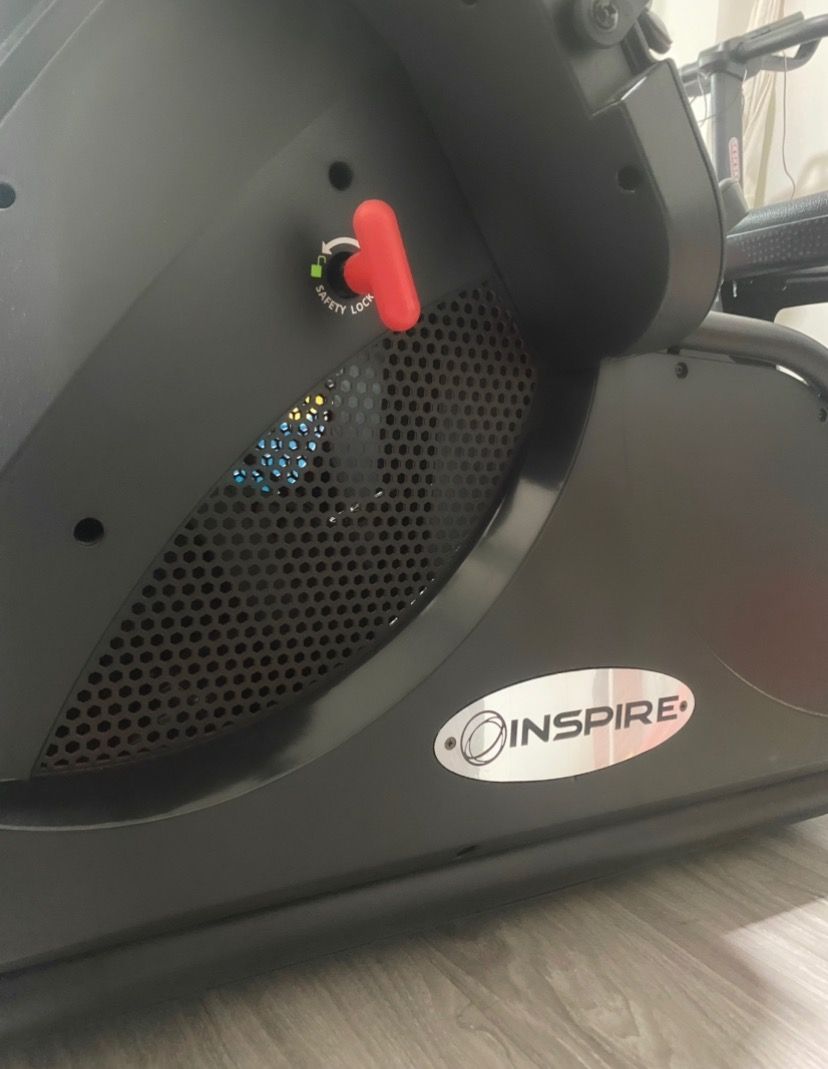 Inspire Fitness CR2.5 Rower Machine, Sports Equipment, Exercise ...