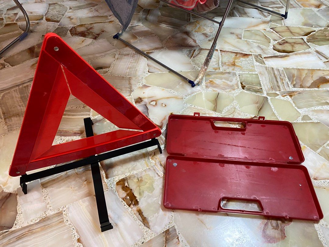 Jumpstart Cable & Breakdown Sign, Car Accessories, Accessories on Carousell