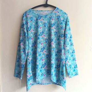 Kaos blouse floral bahan elastis