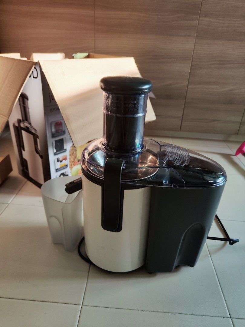 Kenwood fruit juicer, TV & Home Appliances, Kitchen Appliances, Juicers