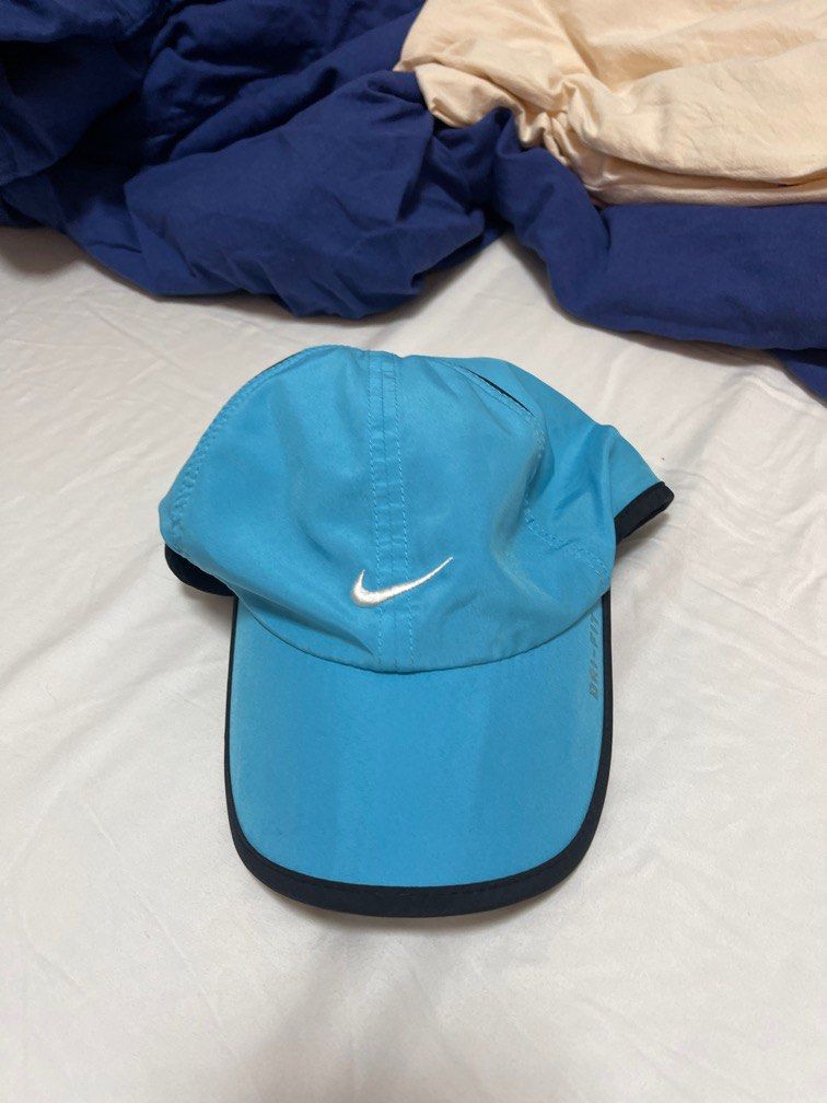 nike featherlight cap blue