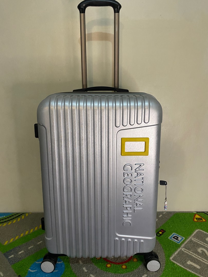 Nat geo luggage new arrivals