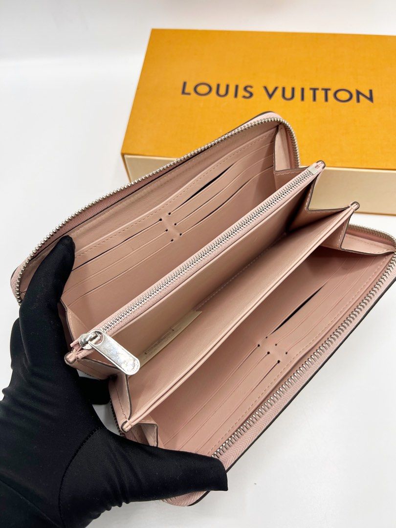 Louis Vuitton Mahina Leather Zippy Wallet Magnolia