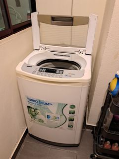 (Category: ) located in . Submitted by markseller1 (Listing ID 1208442167, Image 1). Description: .